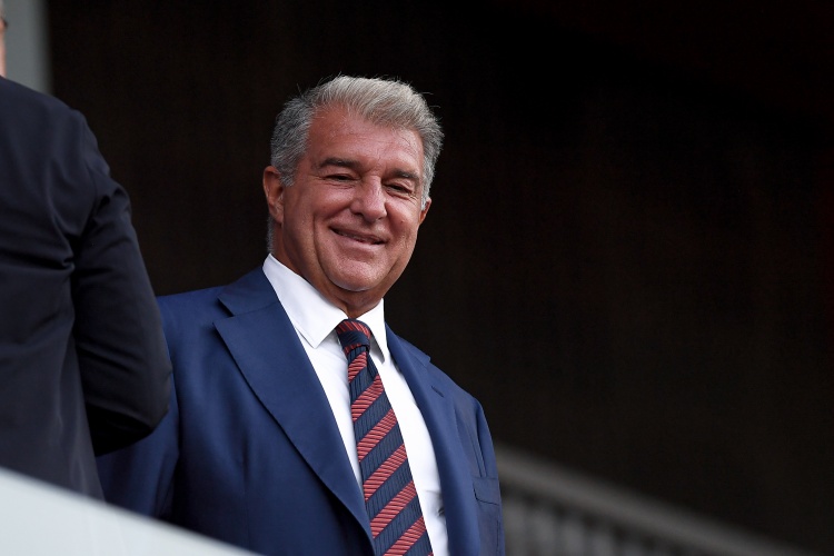 b体育官方下载电脑版-顾问:有拉波尔塔在皇马赢不了,说他与弗洛伦蒂诺勾结没人会信